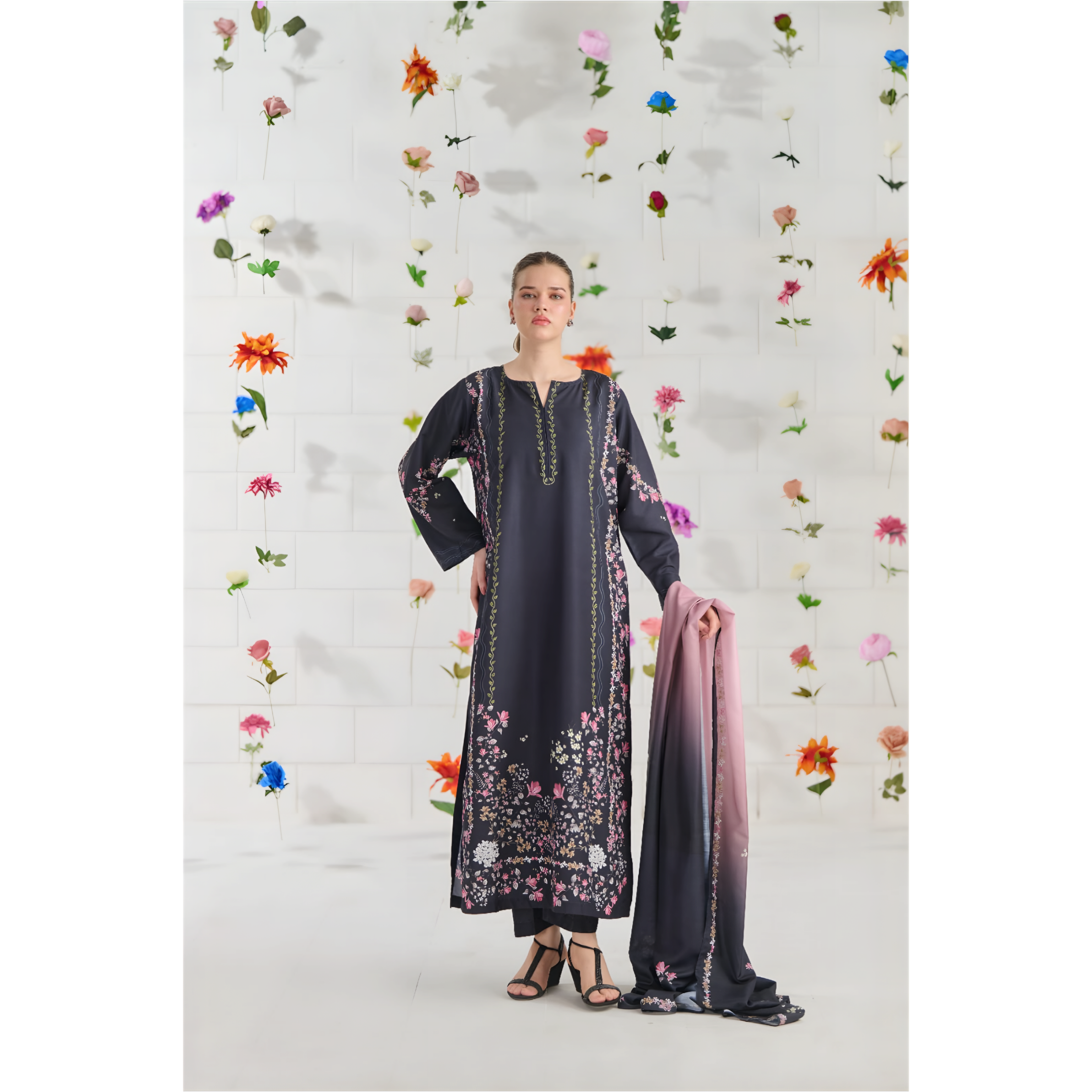 Midnight Rose – 3-Piece