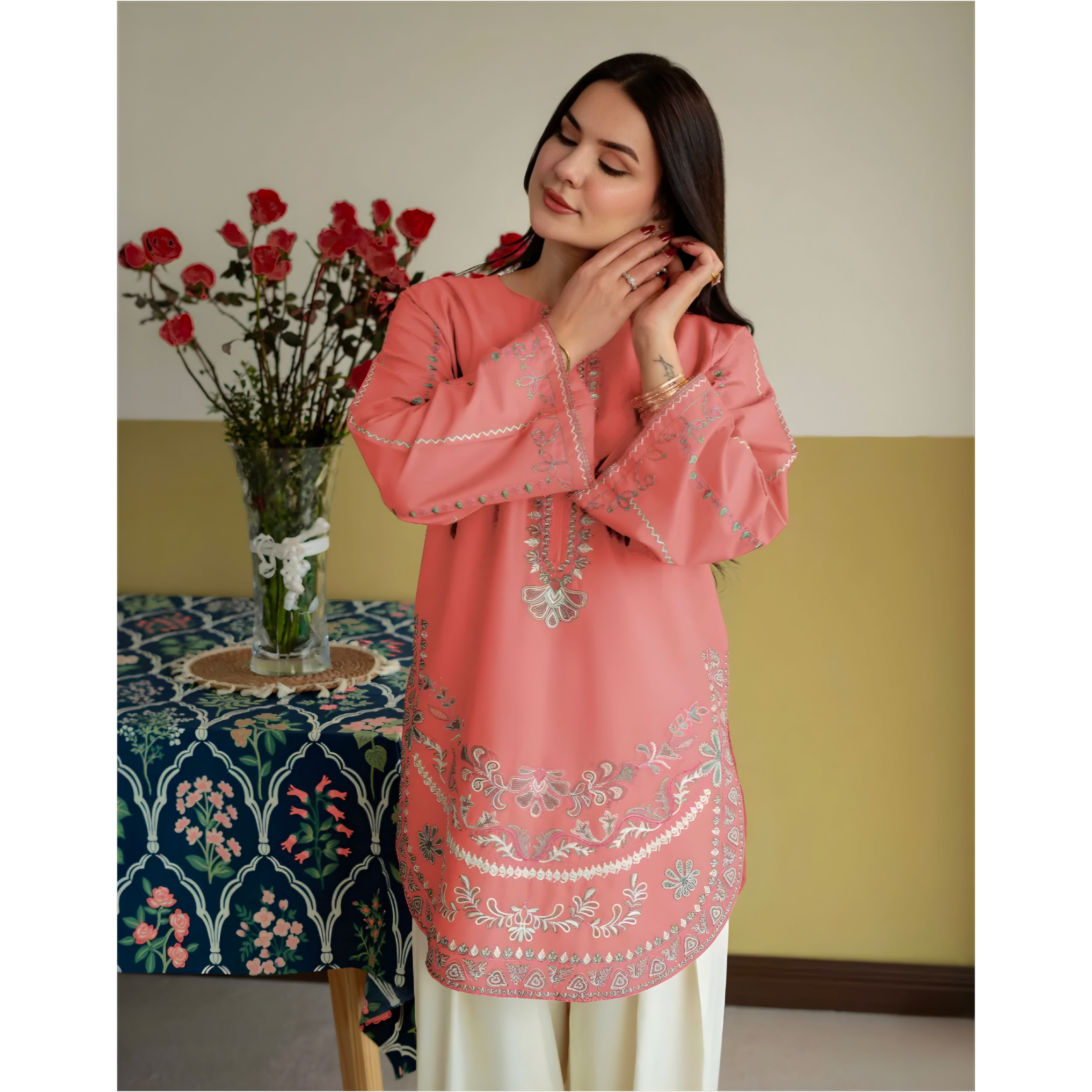 Afsheen Embroidered Kurta Set